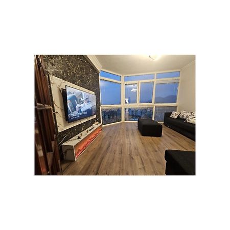 Sky Apartaments City Center Тирана Экстерьер фото