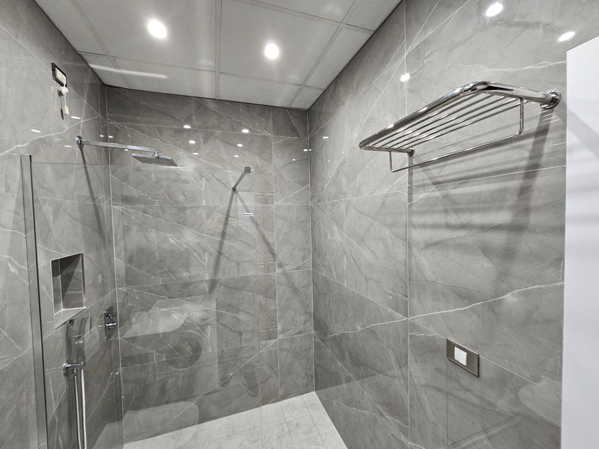 Sky Apartaments City Center Тирана Экстерьер фото
