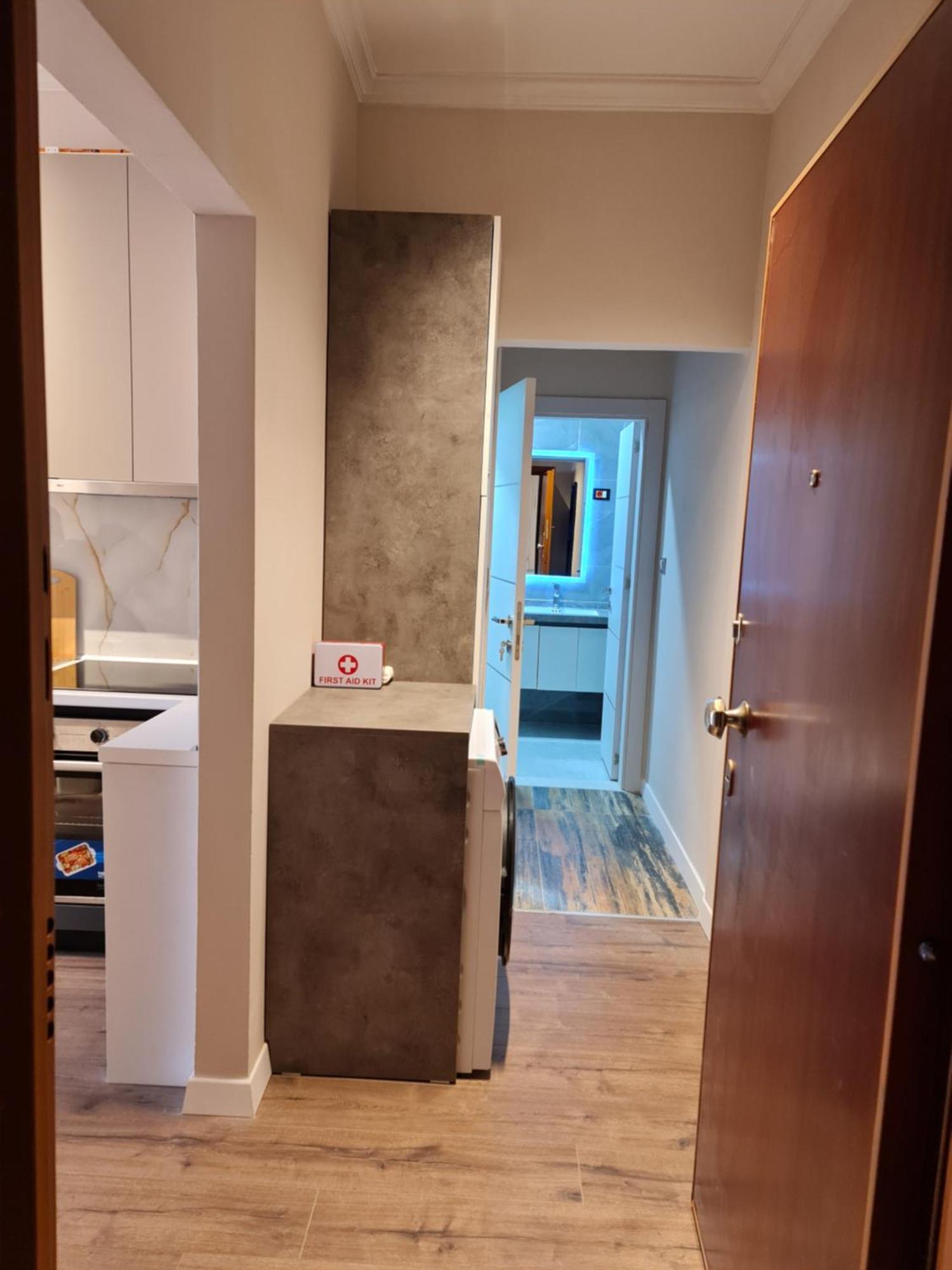 Sky Apartaments City Center Тирана Экстерьер фото