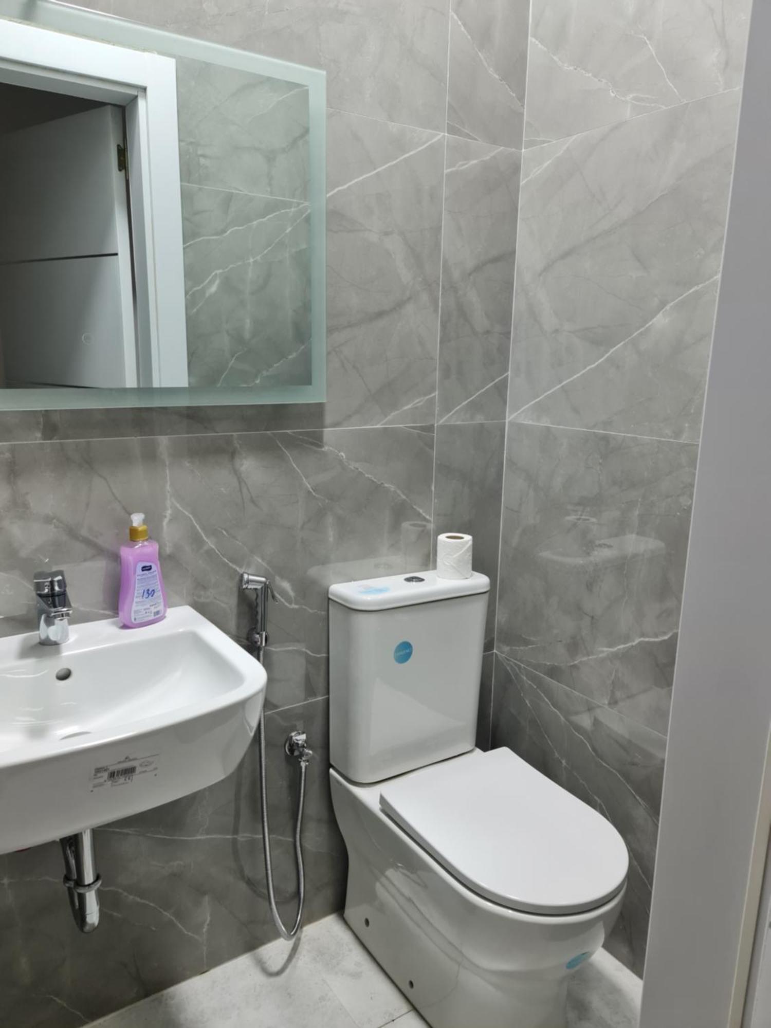 Sky Apartaments City Center Тирана Экстерьер фото